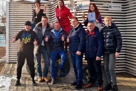 Крижана королева зимових запливів — фітнес-клуб 5 елемент