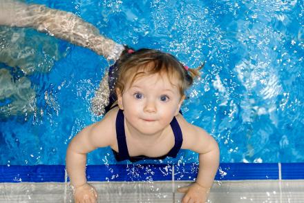 Плавання для діток у клубі «5 елемент»— фітнес-клуб 5 елемент