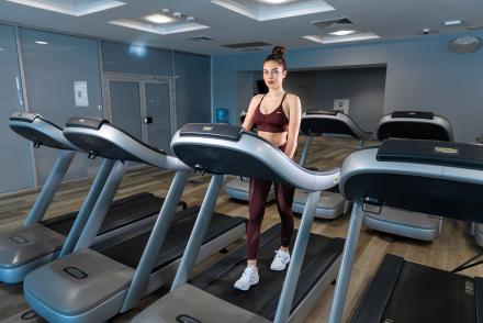 Як вийти з депресії: спорт та біг від депресії— фітнес-клуб 5 елемент