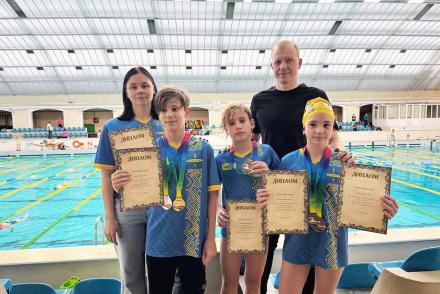 Сила, витривалість і справжній характер формуються в басейнах клубу «5 елемент»!— фітнес-клуб 5 елемент