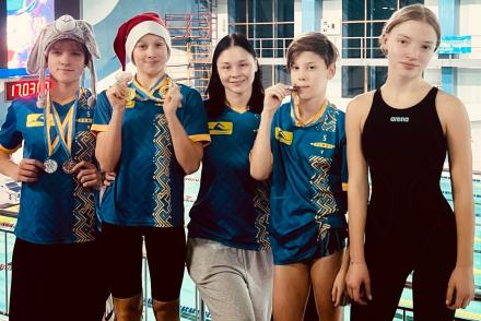 Наші юні чемпіони з плавання знову на п’єдесталі!— фітнес-клуб 5 елемент