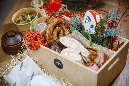 Замовляйте страви до новорічного та різдвяного столу в ресторані клубу «5 елемент»!— фітнес-клуб 5 елемент