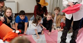 5th element: , Small photo 12345 5th element: , Small photo 12345