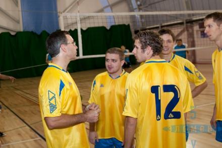 Турнир по волейболу 5 элемент- Данди— фітнес-клуб 5 елемент