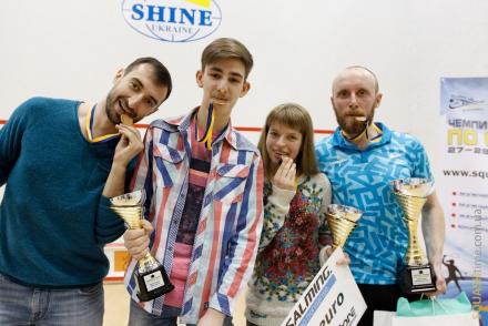 Тренер Валерий Федорук и его ученица Надежда Усенко стали чемпионами Украины по сквошу— фітнес-клуб 5 елемент