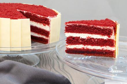 Red Velvet – красный бархат.  — фітнес-клуб 5 елемент